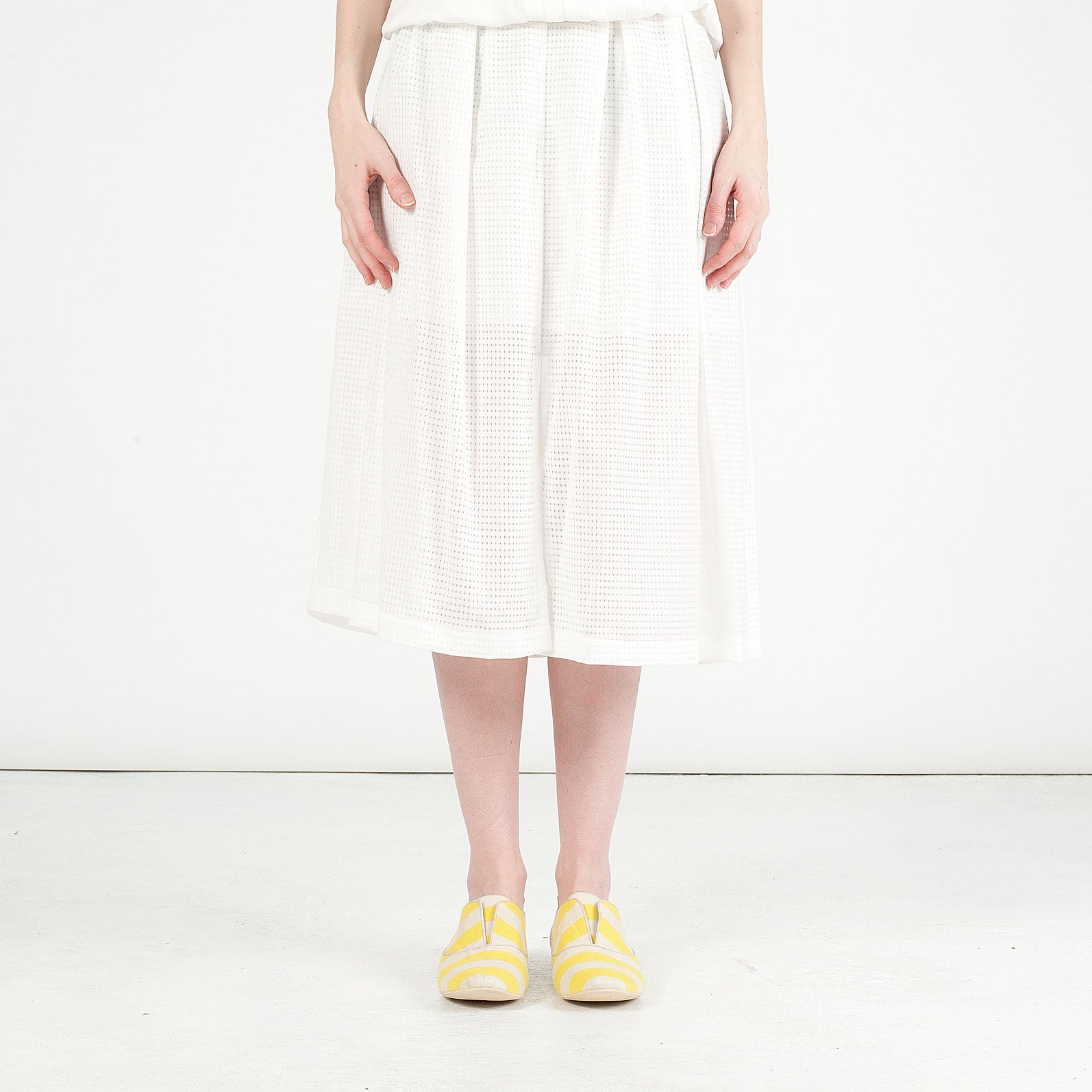 K436 cotton sneakers; lemon and oat