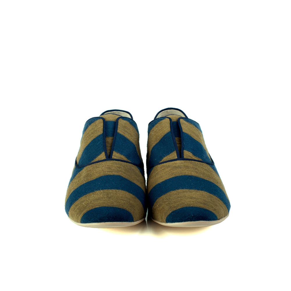 K436 cotton sneakers; army and blue