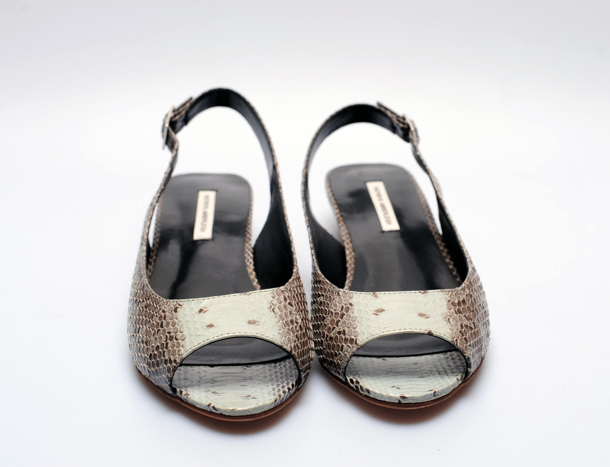 J004 snakeskin slingbacks; mint