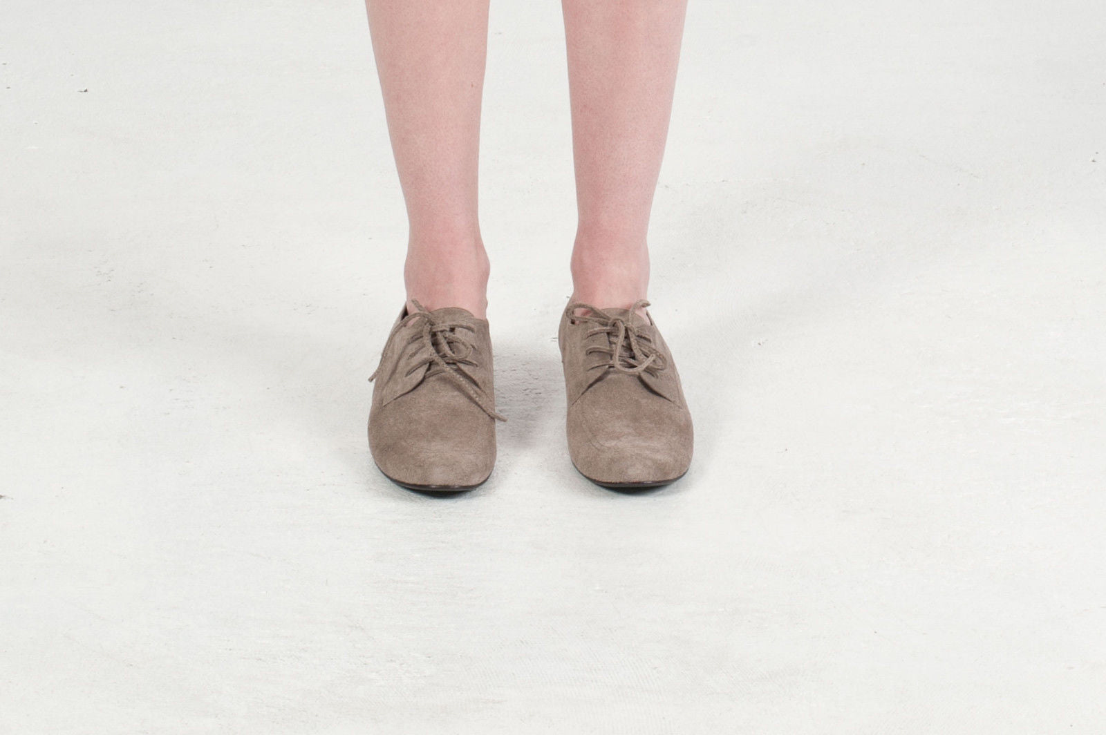 K559 suede loafers; nude grey