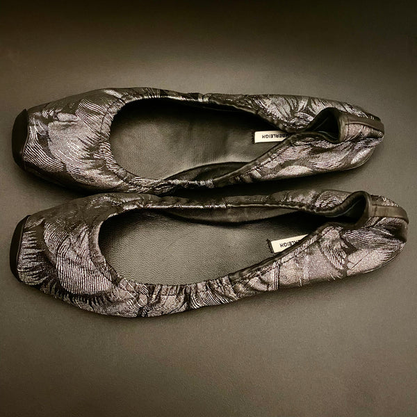 9001 jacquard and leather loafers; silver