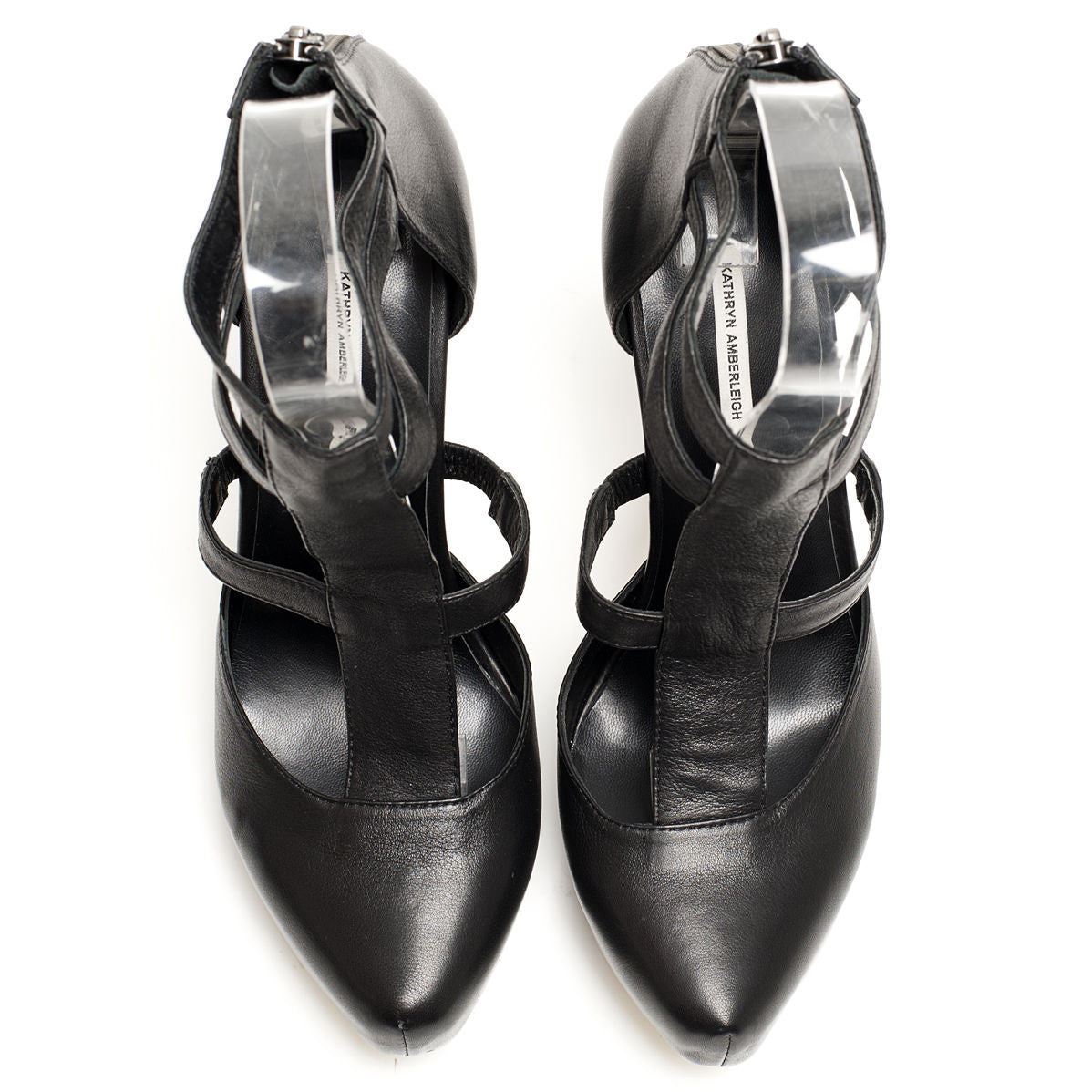 7321 leather heels; black