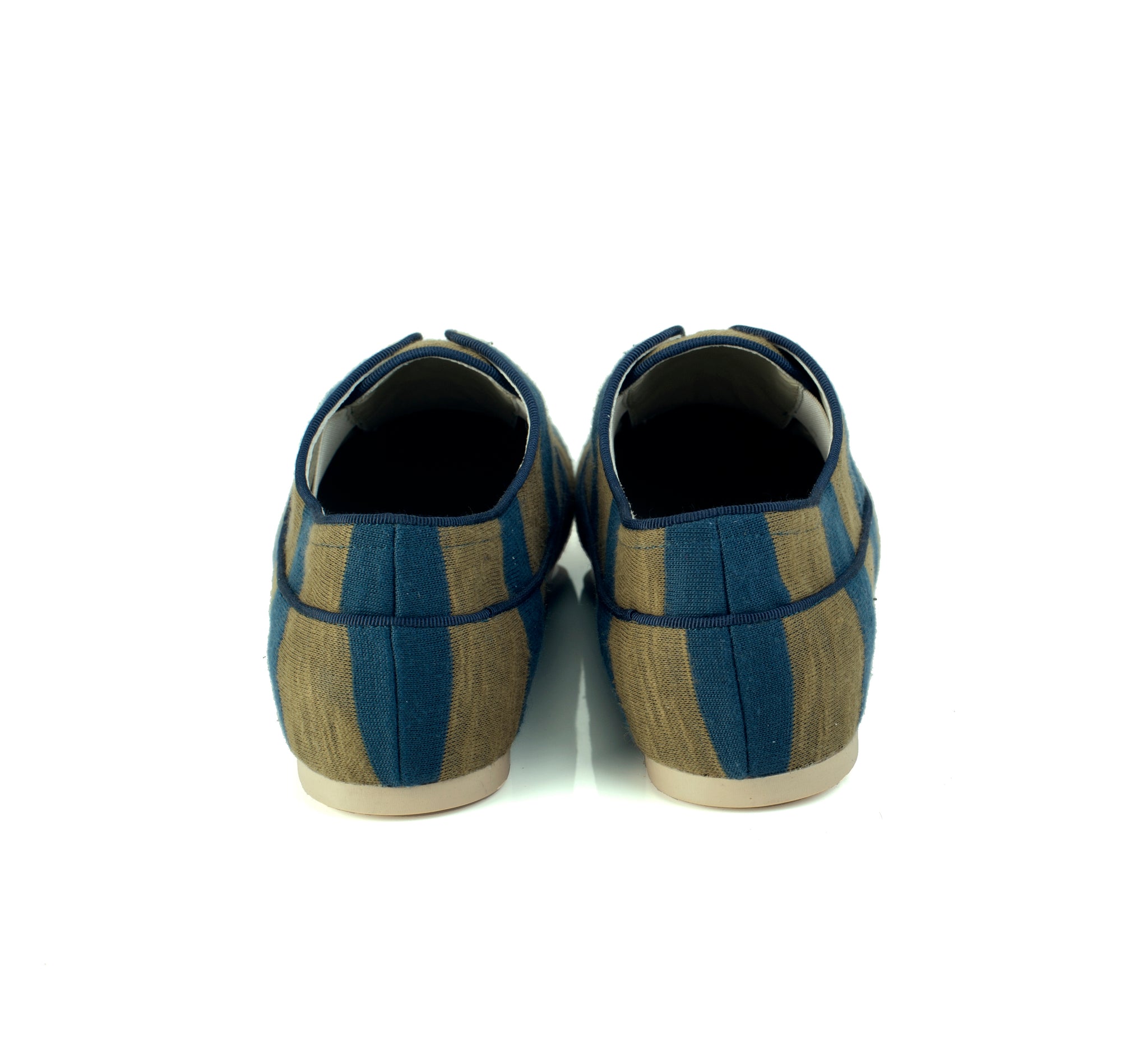 K436 cotton sneakers; army and blue