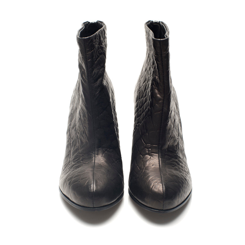 K601 leather boots; black croc