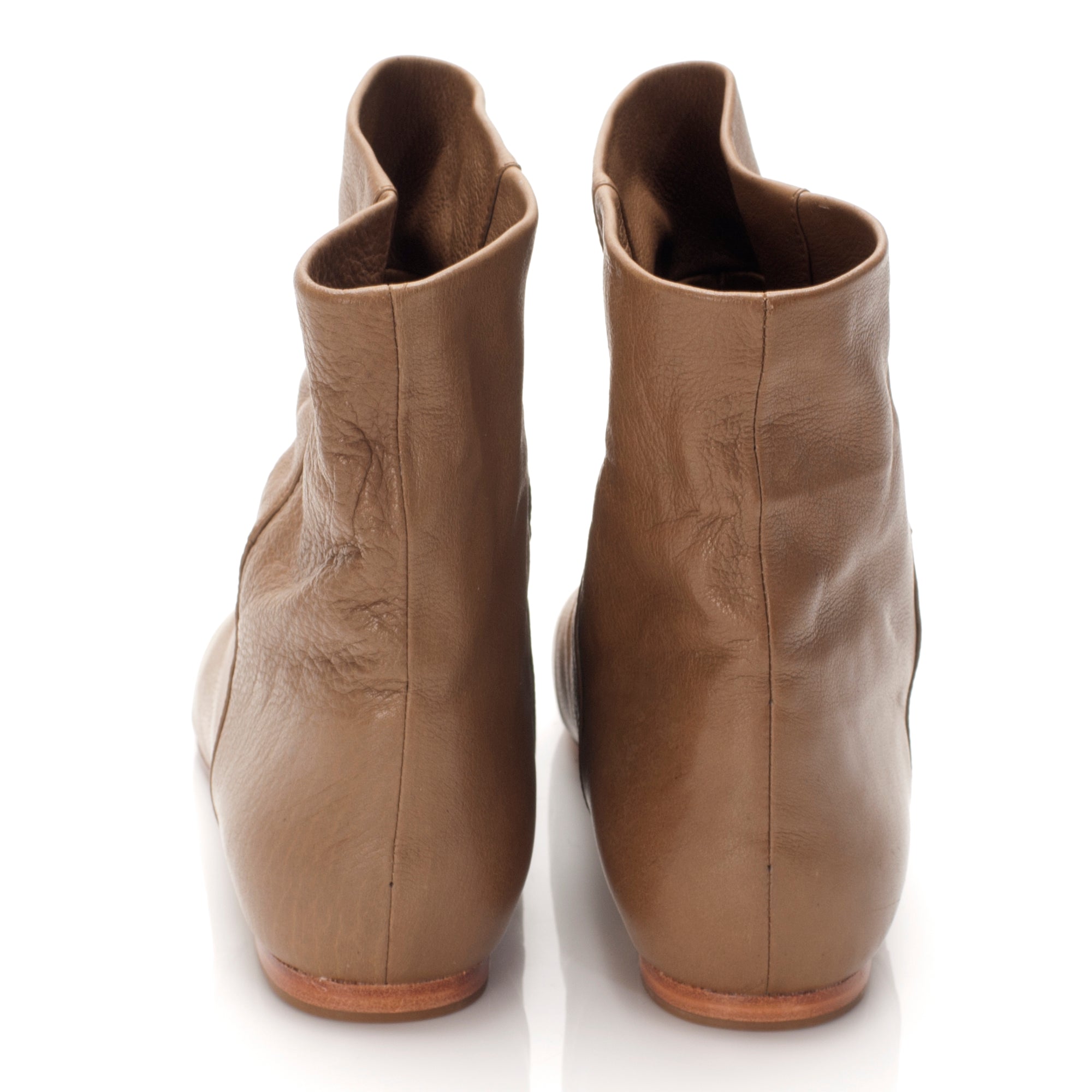 5036 leather boots; khaki