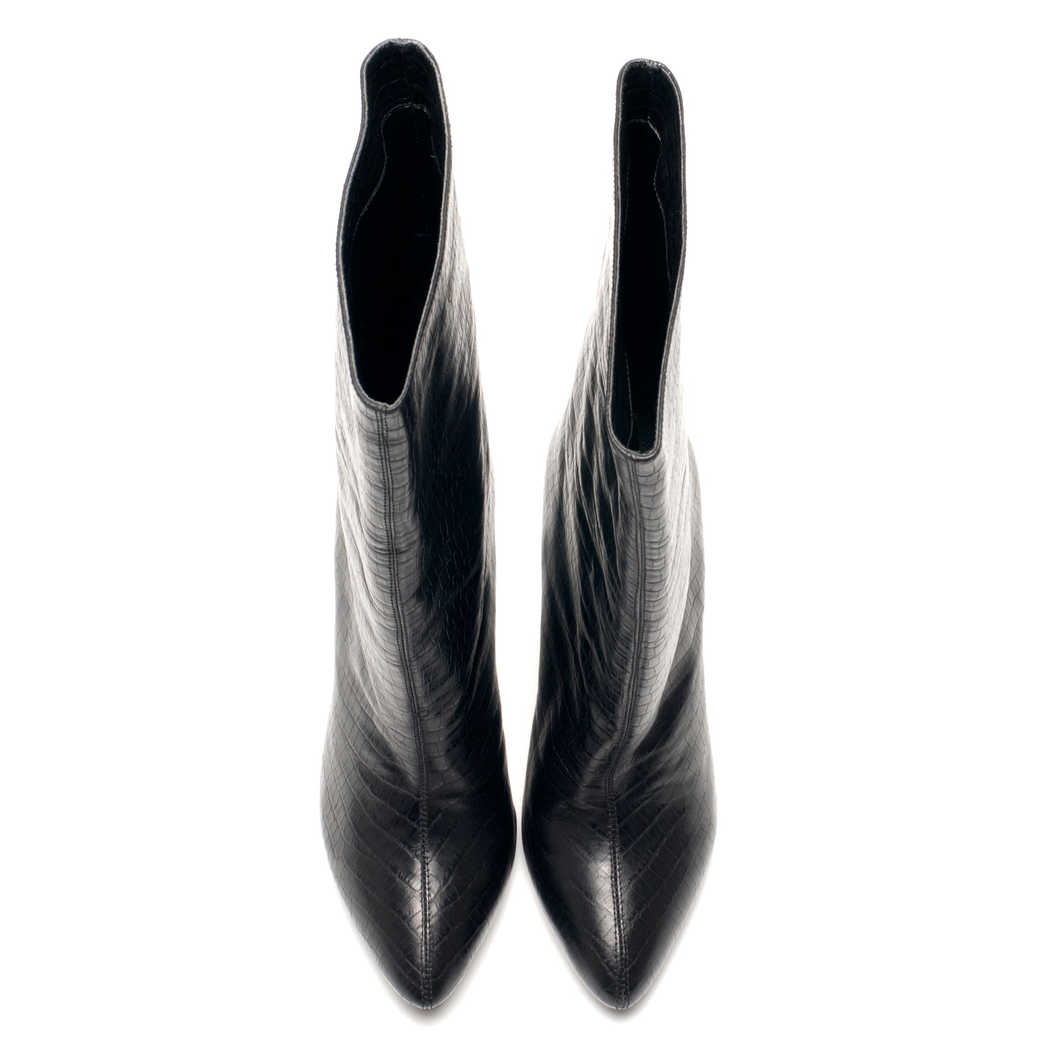 K535 leather boots; black croc