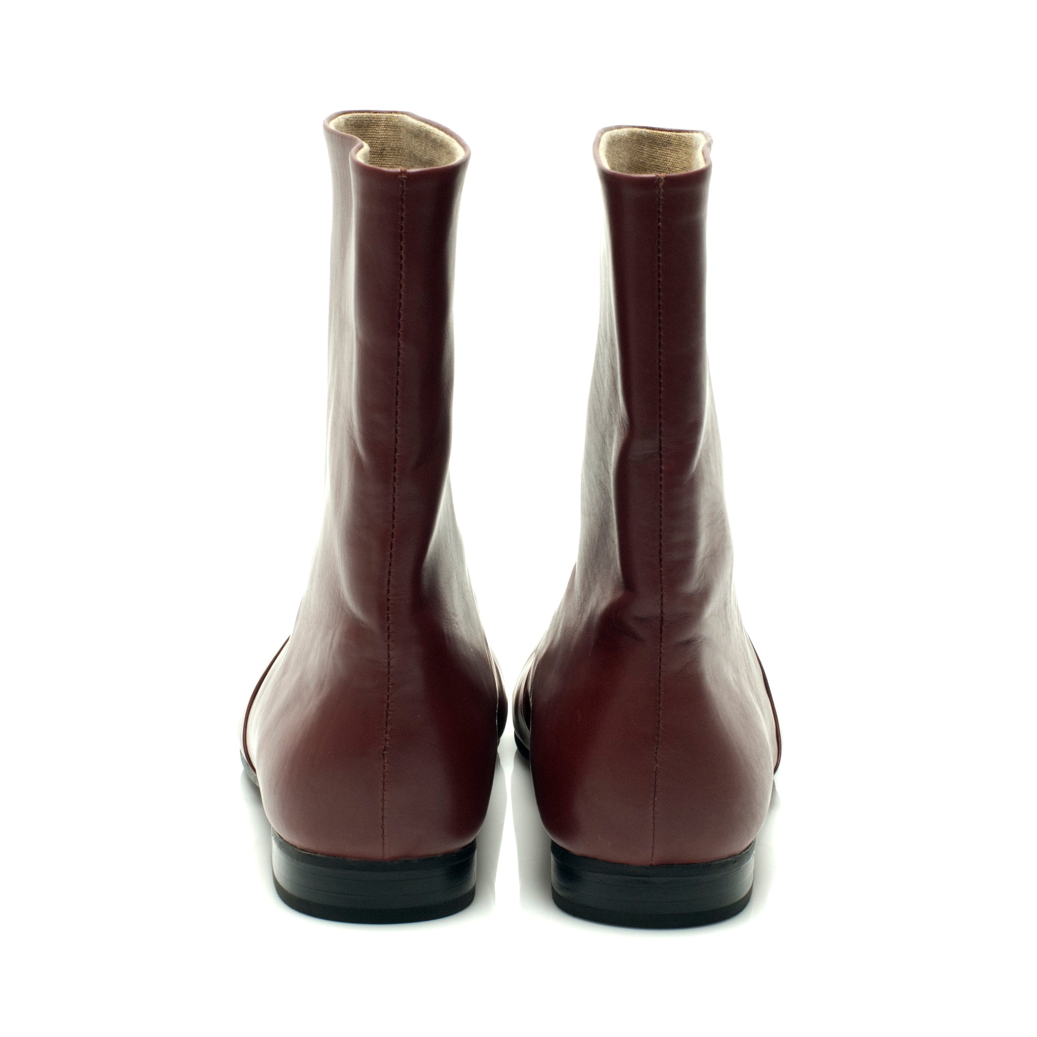 J550 leather boots; redwood