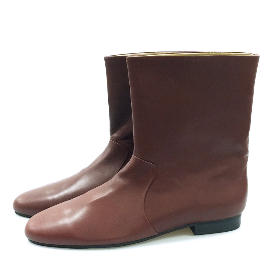 J550 leather boots; redwood