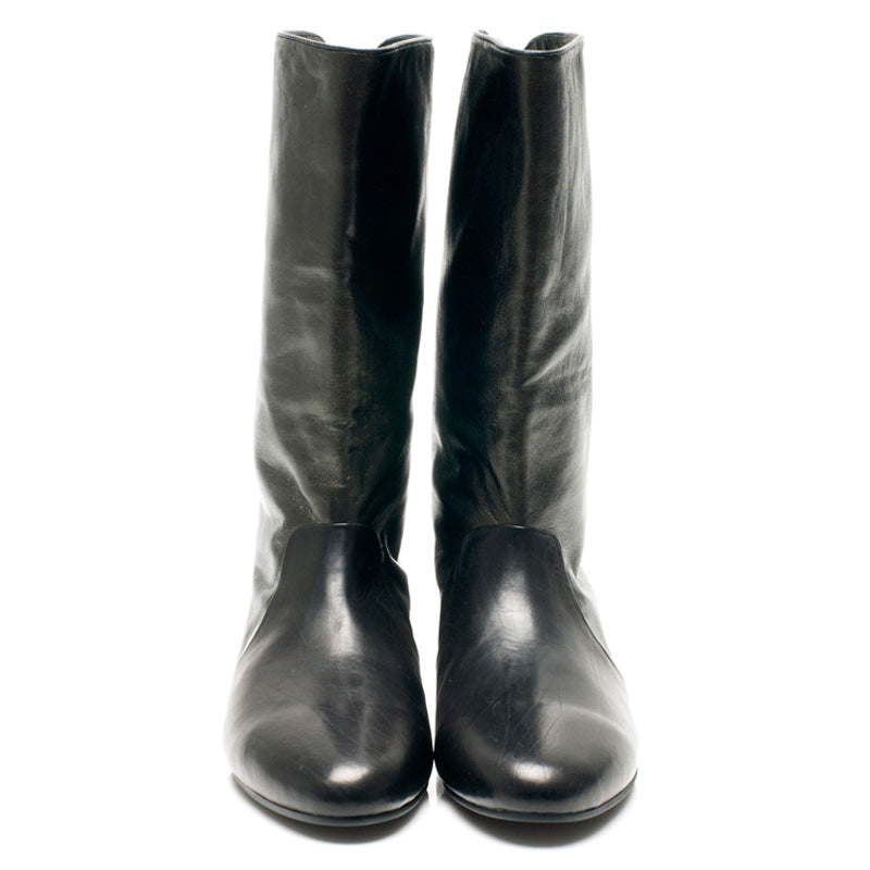 J556 leather boots; black and olive