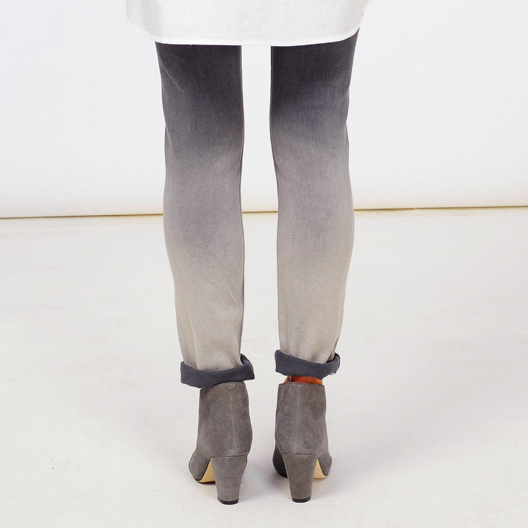 J571 suede booties ; grey