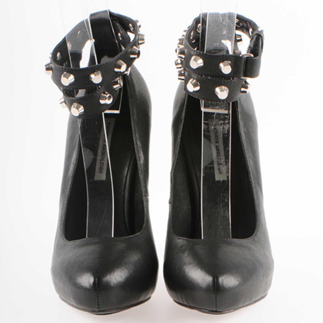 K306 leather pumps; black