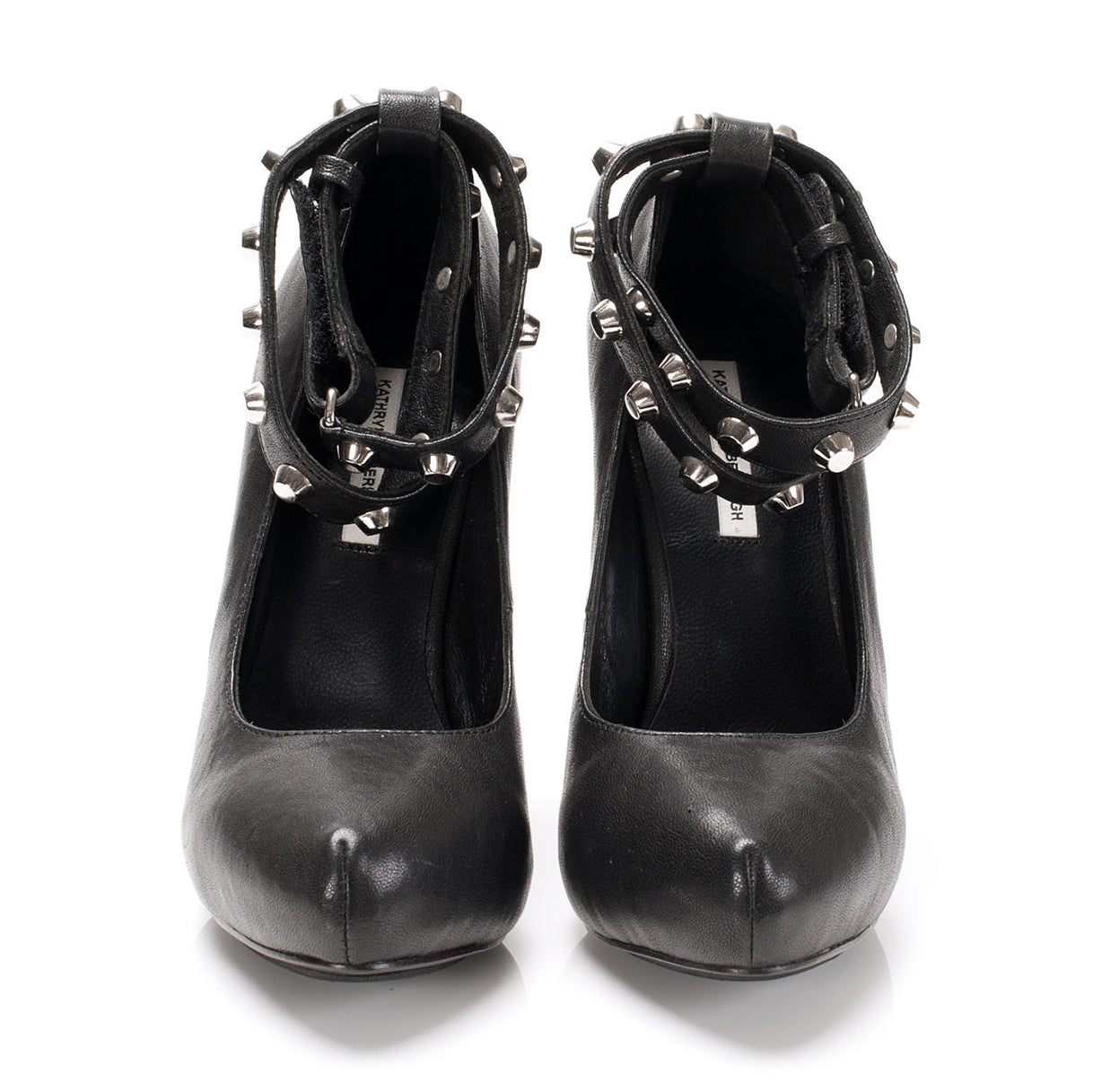 K306 leather pumps; black