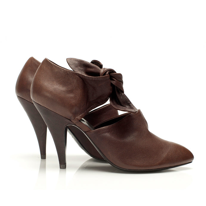 K602 leather pumps; chocolate
