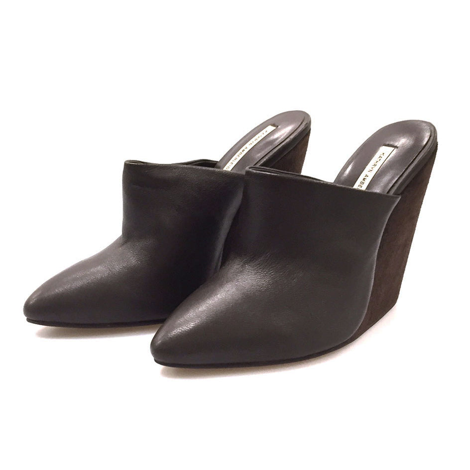 K604 leather and suede mules; chocolate