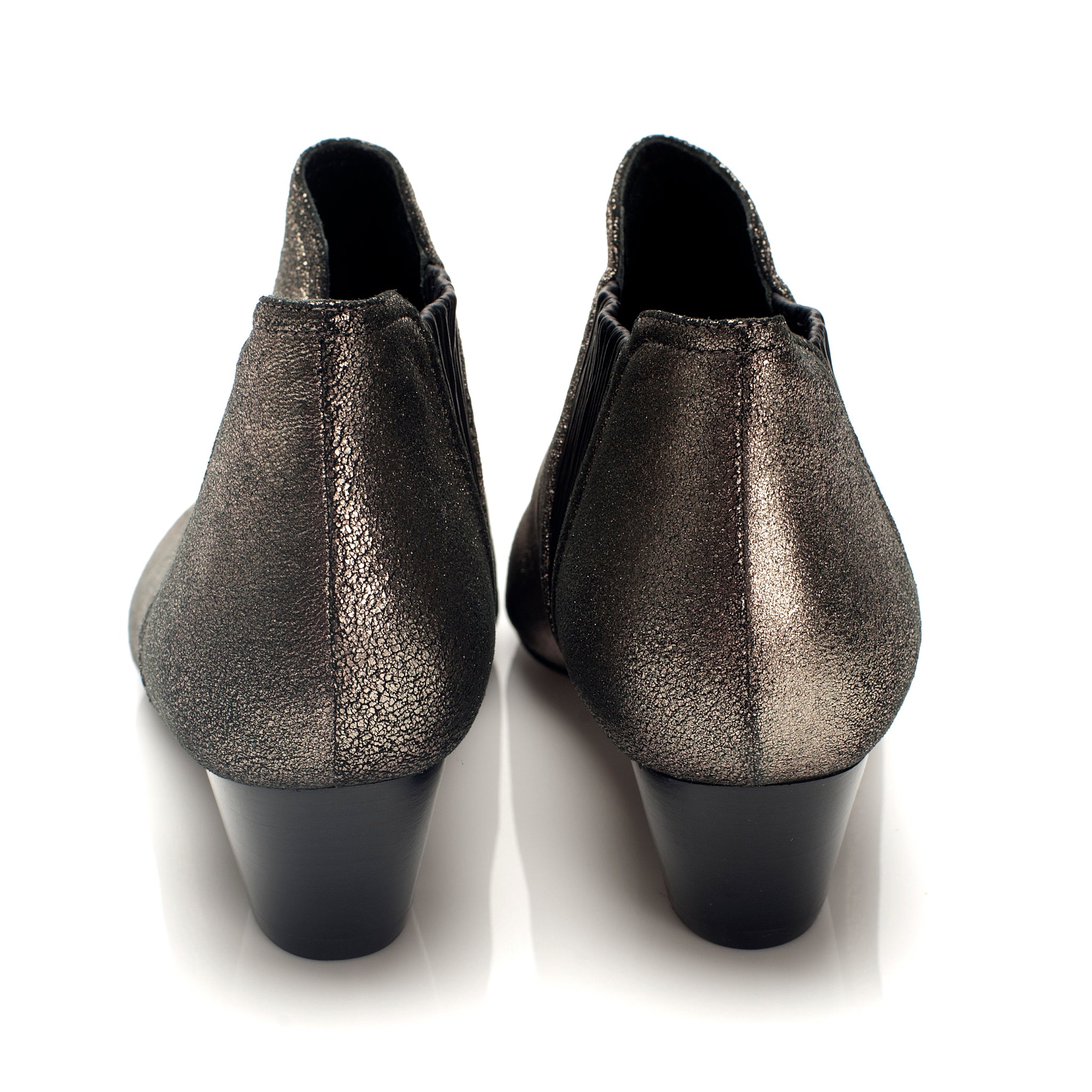 K607 leather boots; bronze