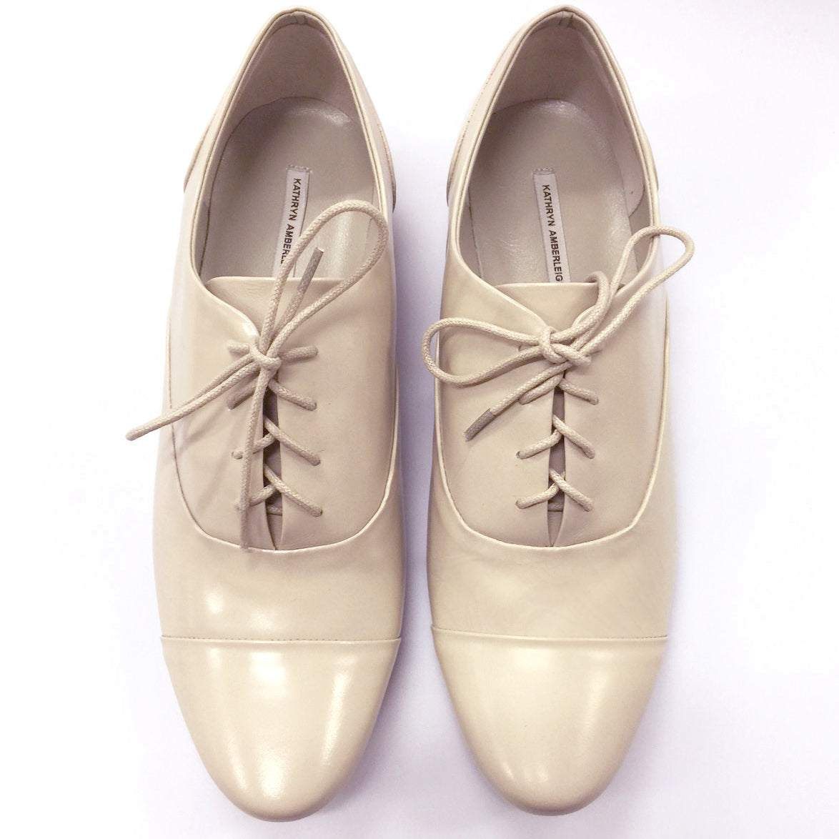 J544 leather loafers; beige gloss