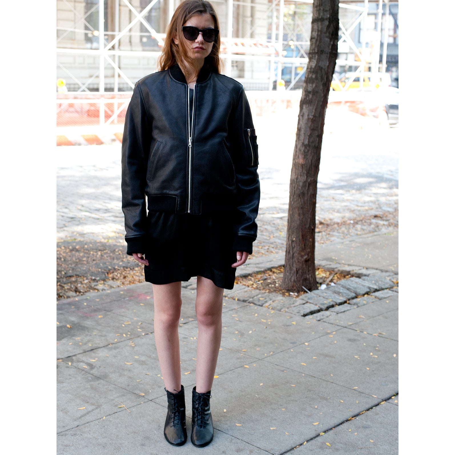 J117 leather boots; black