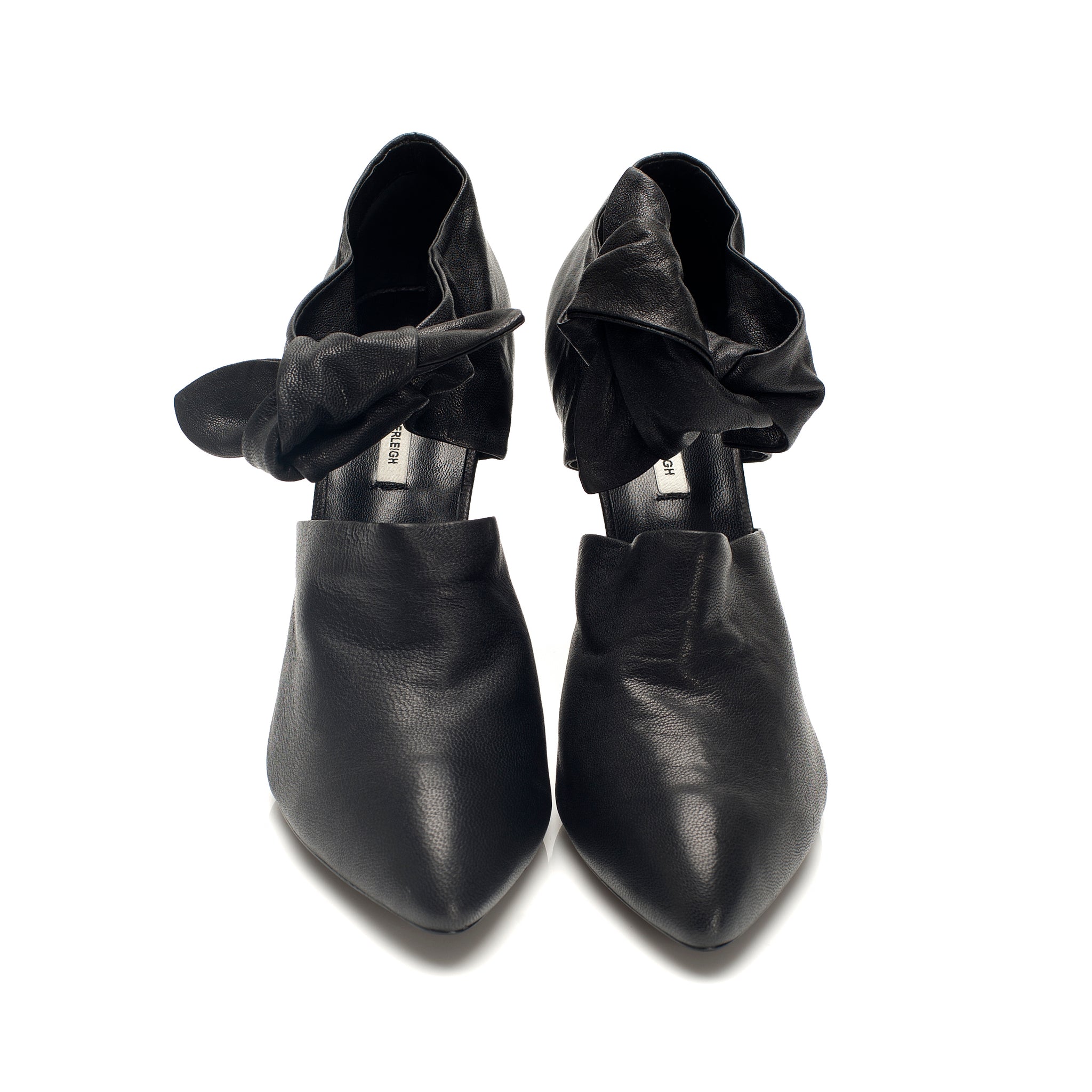 K602 leather pumps; black
