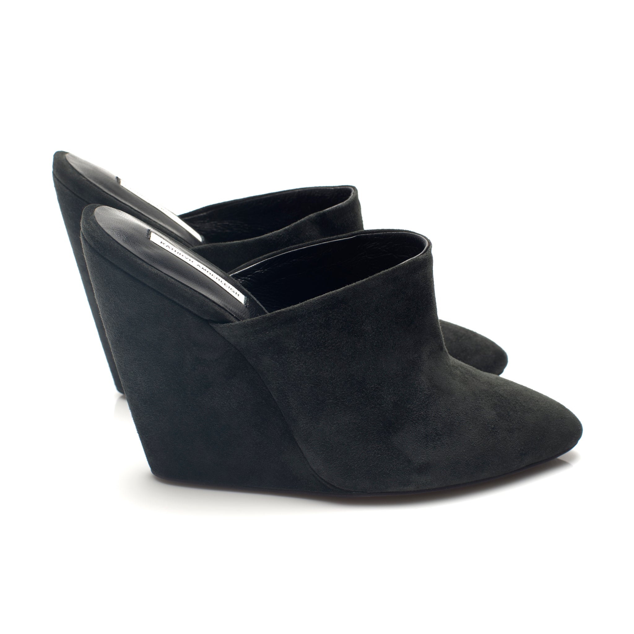 K604 suede mules; coal