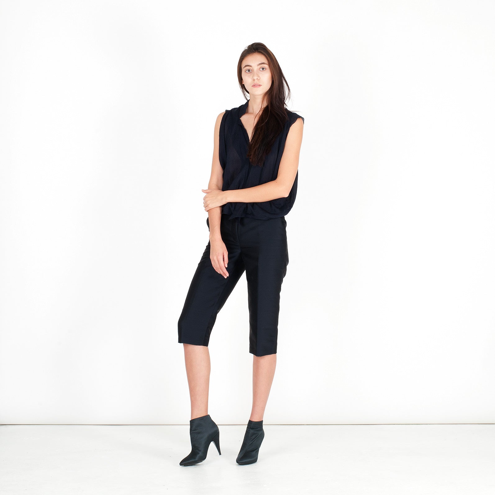 K611 silk boots; noir